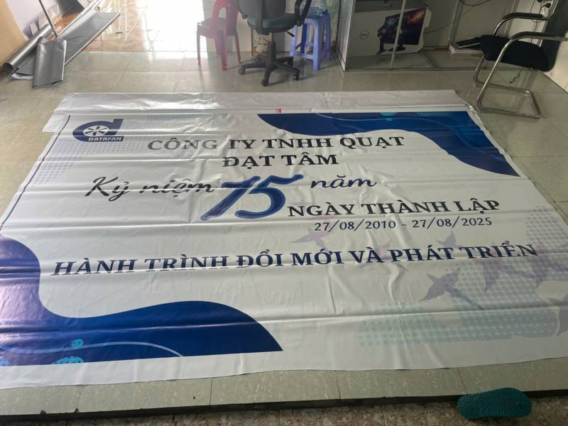THI CÔNG KHUNG BACKDROP SỰ KIỆN TẠI QUẬN 3-2